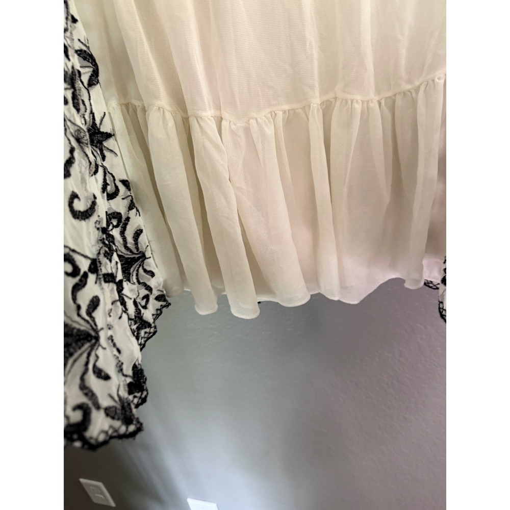 Zara Collection White‎ Mesh Layers Black Floral Embroidered Mini Skirt L Flirty - Picture 4 of 10